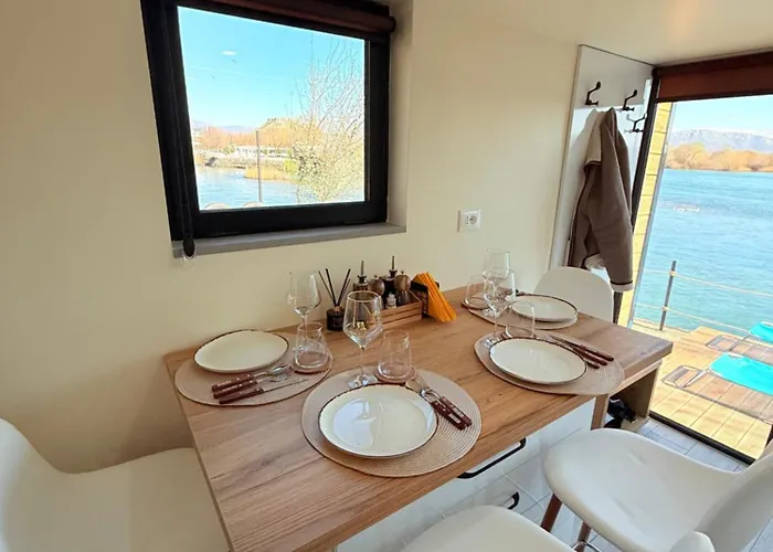 446 Tiny House Zues Apartament Szkodra