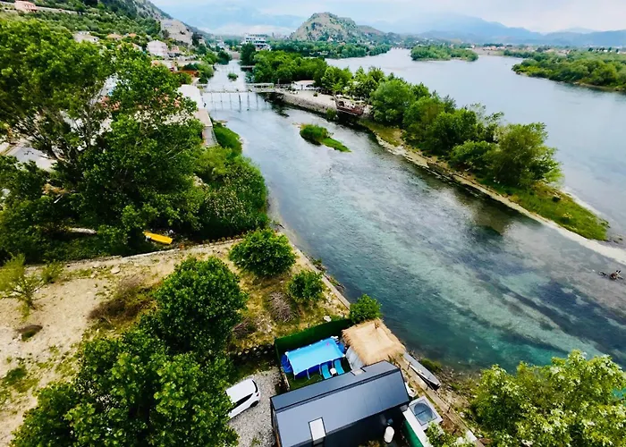 Apartment 446 Tiny House Zues Shkoder