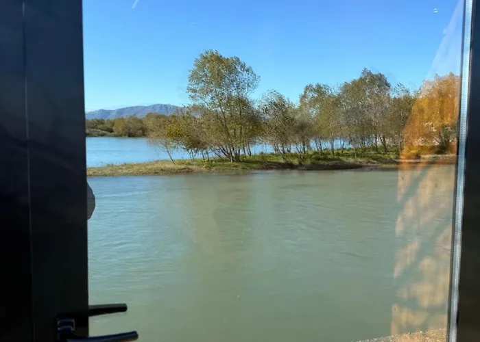 446 Tiny House Zues Apartment